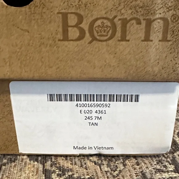 Born Women's Tan Leather Heeled Brogues - Picture 2 of 3